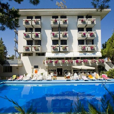 Hotel Metropol Каорле Экстерьер фото