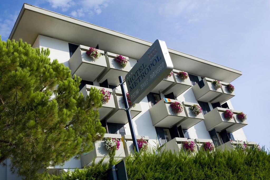 Hotel Metropol Каорле Экстерьер фото